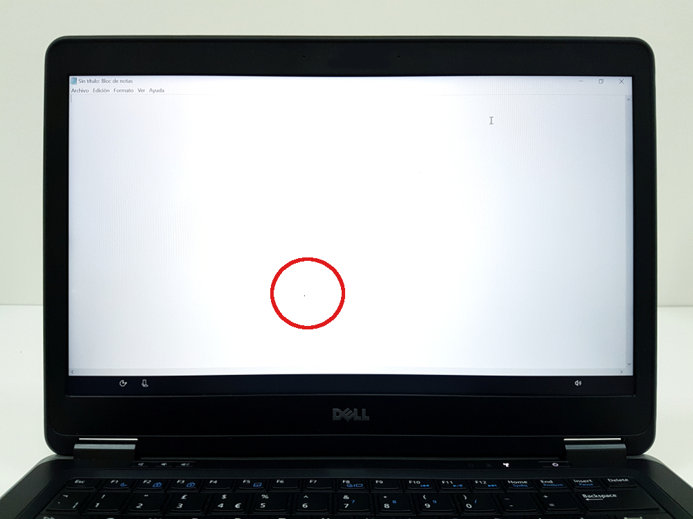 Dell latitude E7240 puntito negro