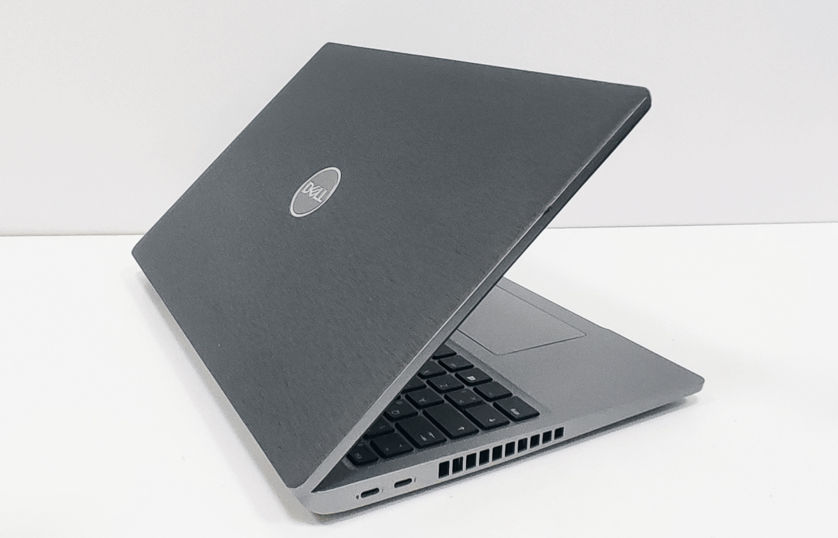 Dell Latitude 5520 Vinilo