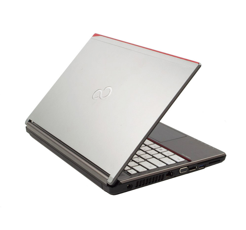 Fujitsu Lifebook E736 FULL