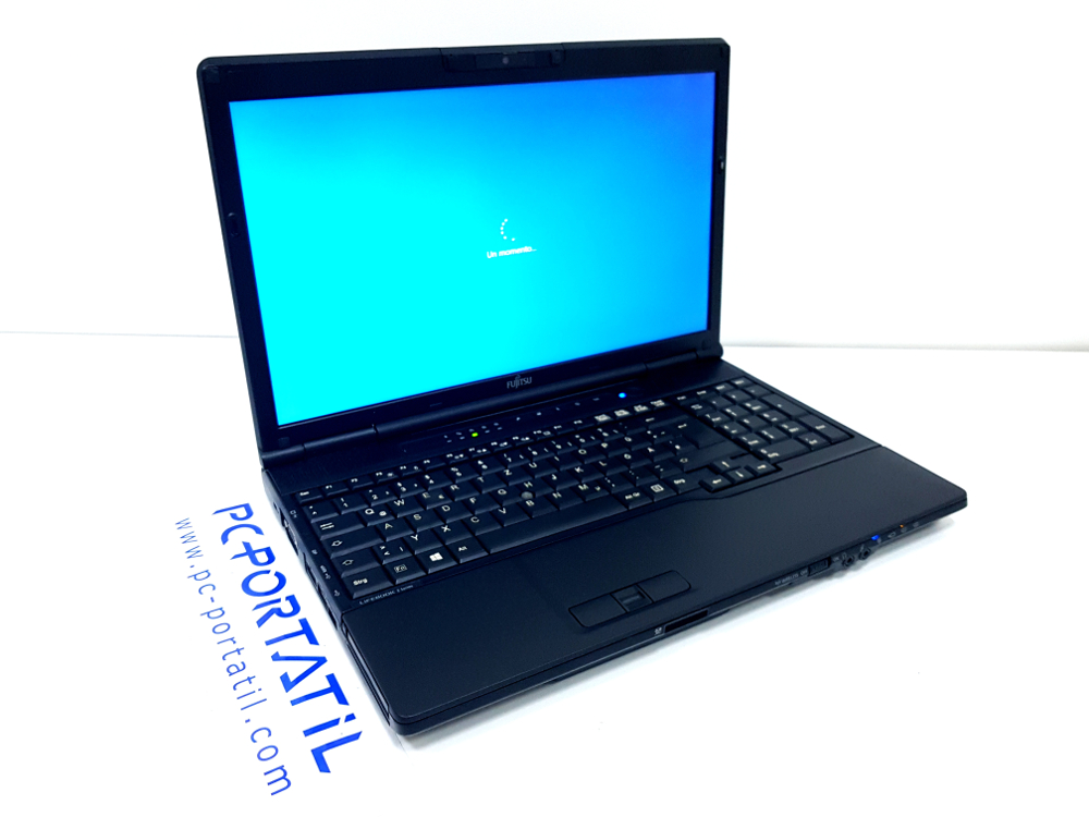 Fujitsu Lifebook E752 Negro