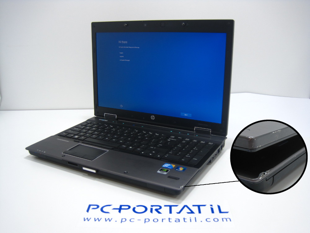 HP WORKSTATION 8540W esquina defecto