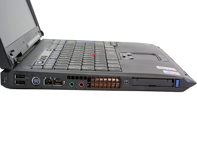 IBM THINKPAD R50 SEGUNDAMANO USADO LADO