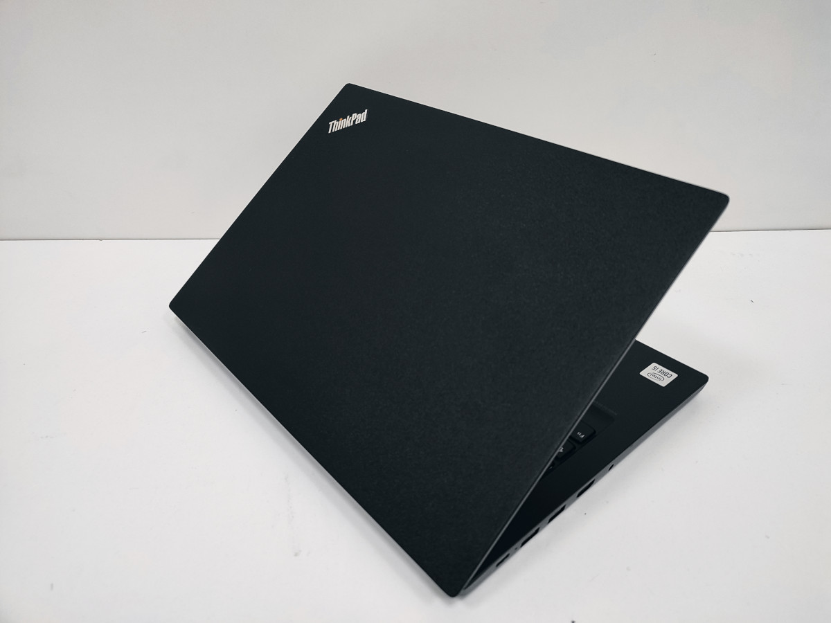 Lenovo Thinkpad E14 Vinilo