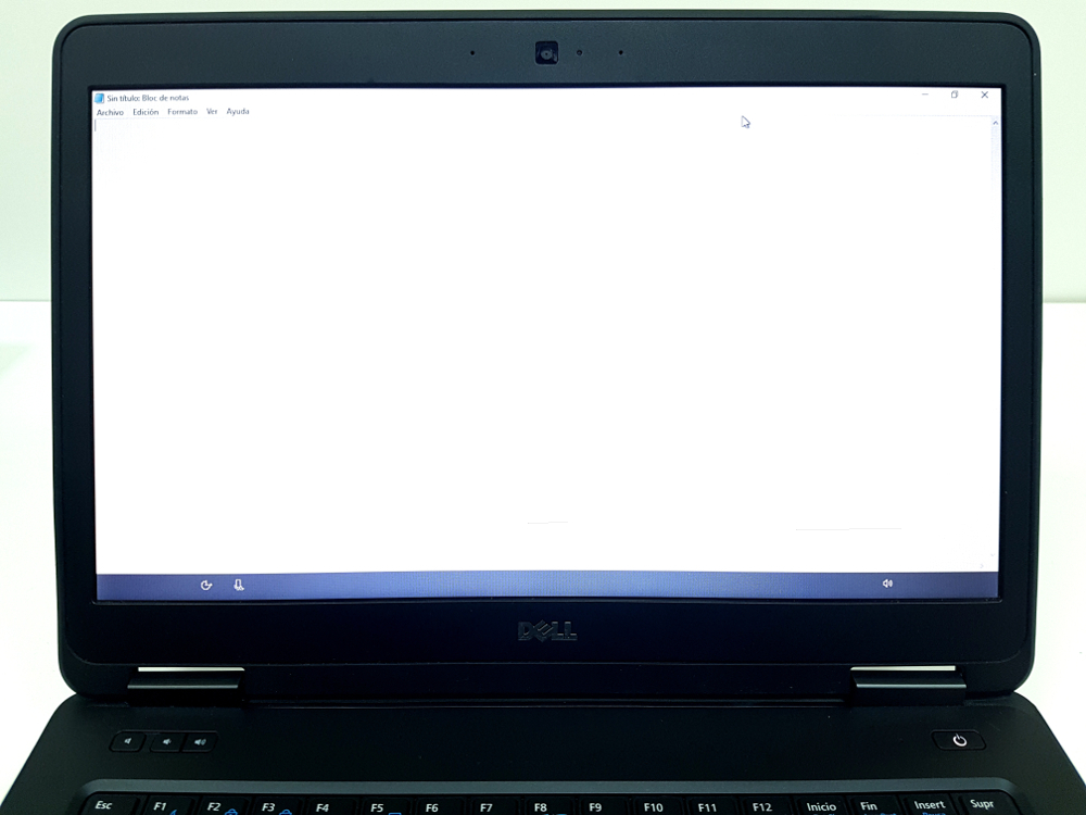 dell latitude e5440 rayada horizontal