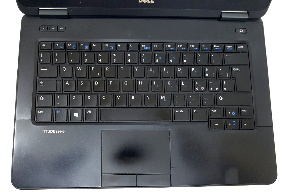 dell latitude e5440 reposamunecas gastado