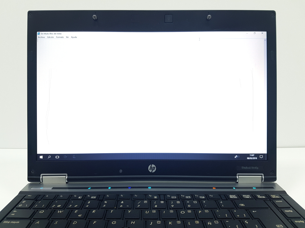 hp 8440p pantalla rayada