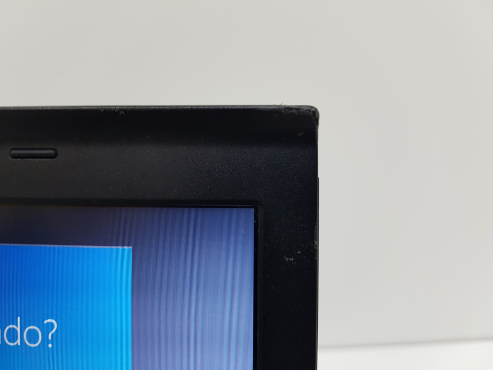 lenovo x230 leve tara fisura esquina